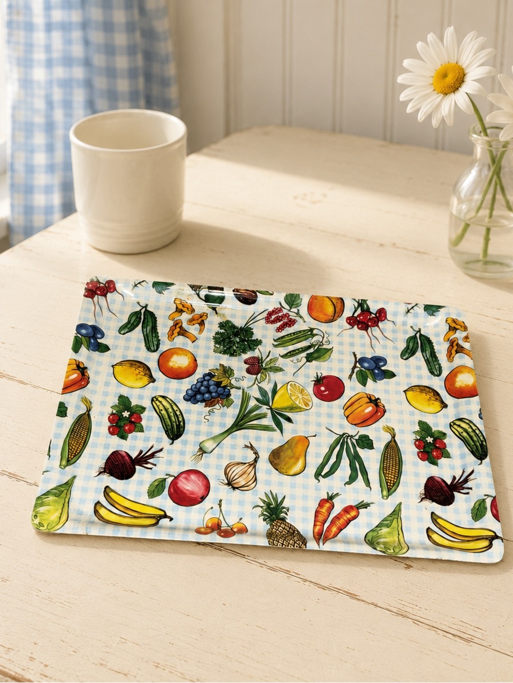Vintage-Style Fruit & Vegetable Serving Tray – Gingham Print
